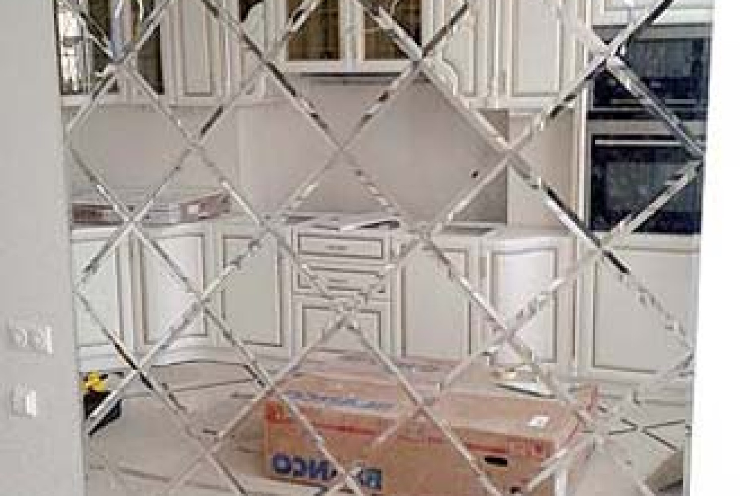 Дзеркальна плитка срібло